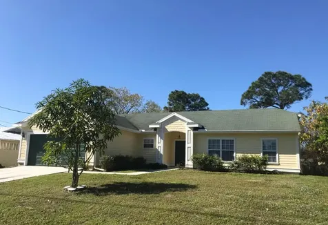 5901 Hickory Drive Fort Pierce FL 34982