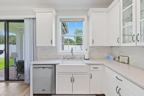 5523 Sandbirch Way Lake Worth FL 33463