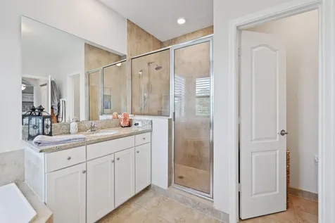 5523 Sandbirch Way Lake Worth FL 33463