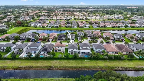 5523 Sandbirch Way Lake Worth FL 33463