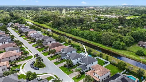 5523 Sandbirch Way Lake Worth FL 33463