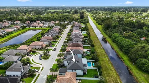 5523 Sandbirch Way Lake Worth FL 33463