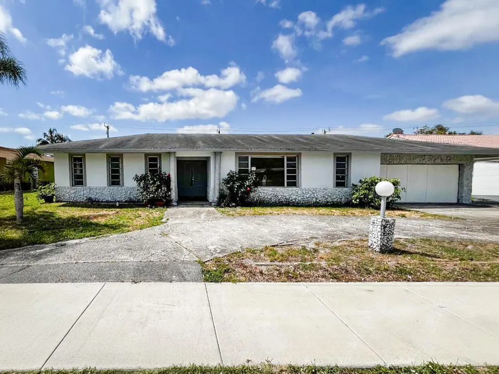 2314 NW 29th Street Oakland Park FL 33311