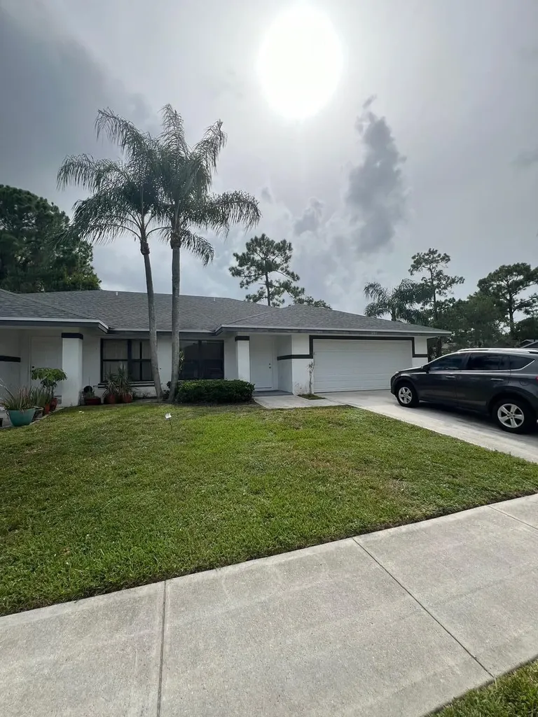 1101 Staghorn Street Wellington FL 33414