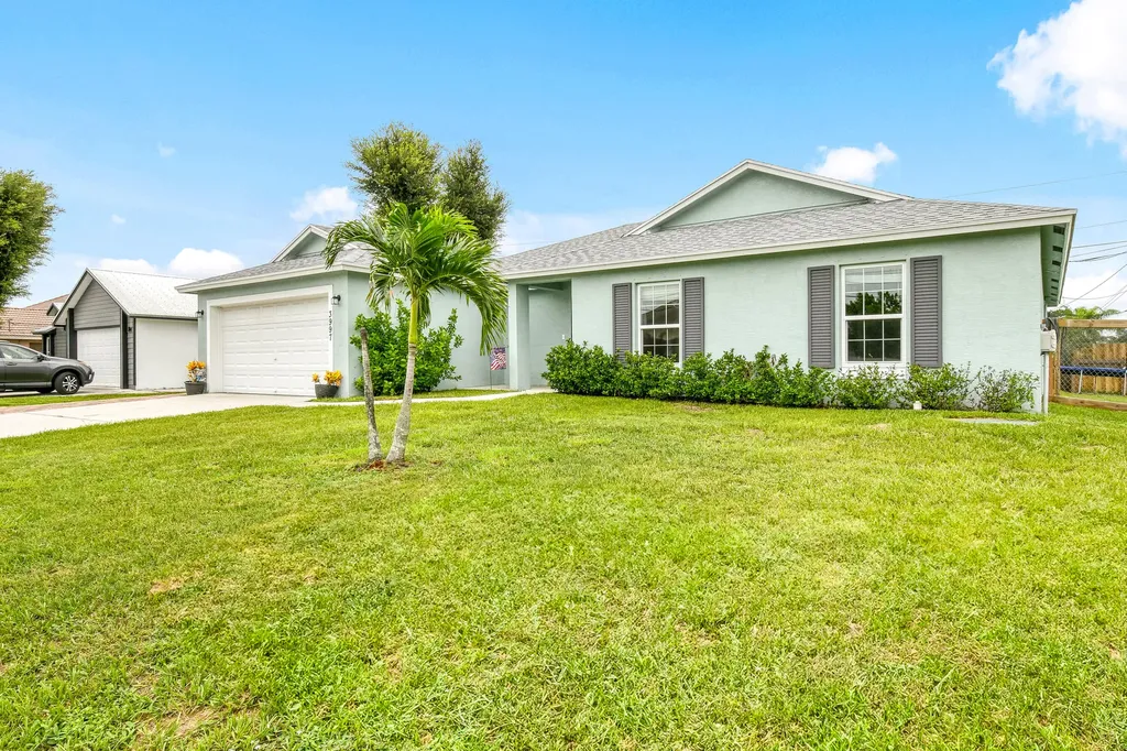 3997 SW Jarmer Road Port St Lucie FL 34953