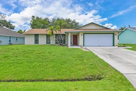 6811 NW Garbett Street Port St Lucie FL 34983