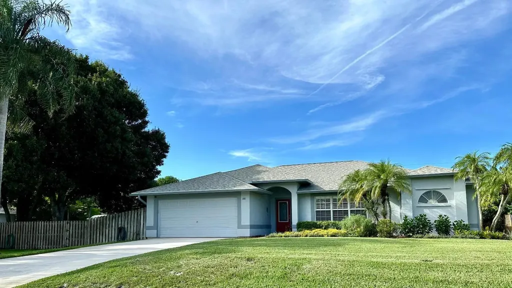 1061 SE Seagrass Avenue Port St Lucie FL 34983
