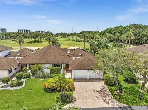 19698 Waters Pond Lane Boca Raton FL 33434