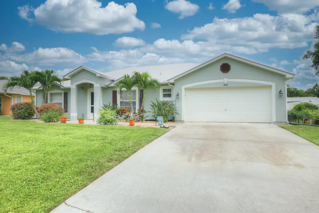 849 Clearmont Street Sebastian FL 32958