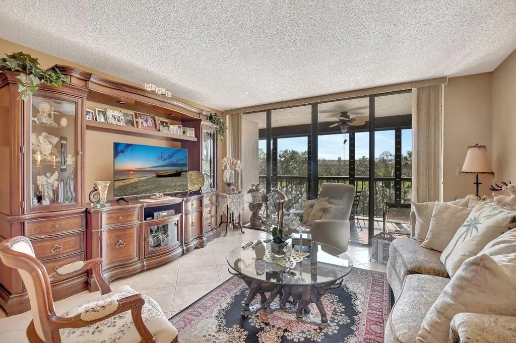 6420 Boca Del Mar Boca Raton FL 33433