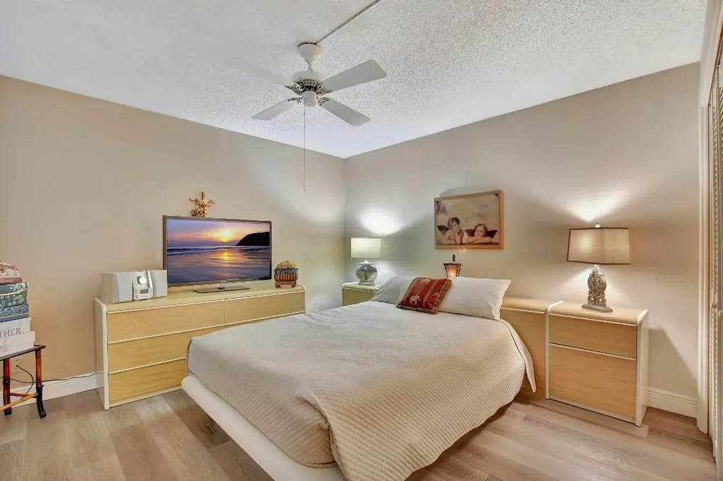 6420 Boca Del Mar Boca Raton FL 33433
