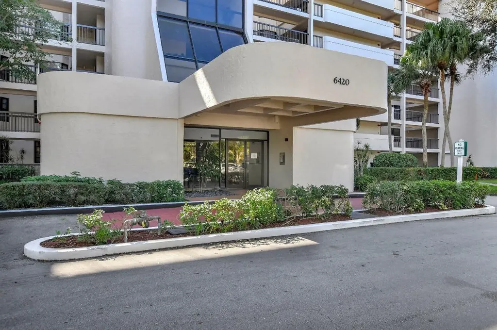 6420 Boca Del Mar Boca Raton FL 33433