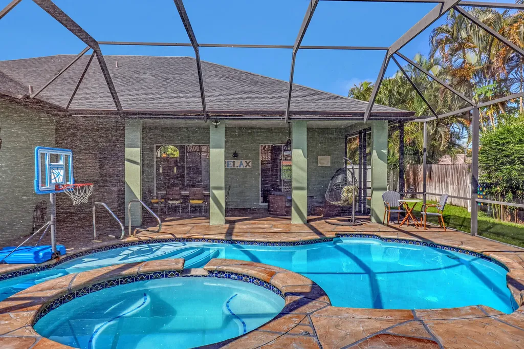 1646 Wiltshire Village Drive Wellington FL 33414