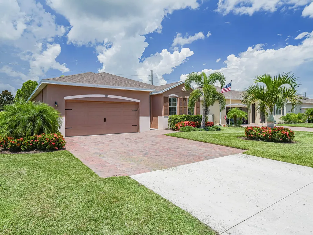 2593 Crowned Eagle Circle SW Vero Beach FL 32962