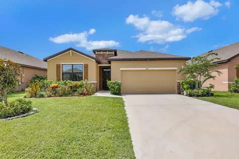 6247 NW Regent Street Port St Lucie FL 34983
