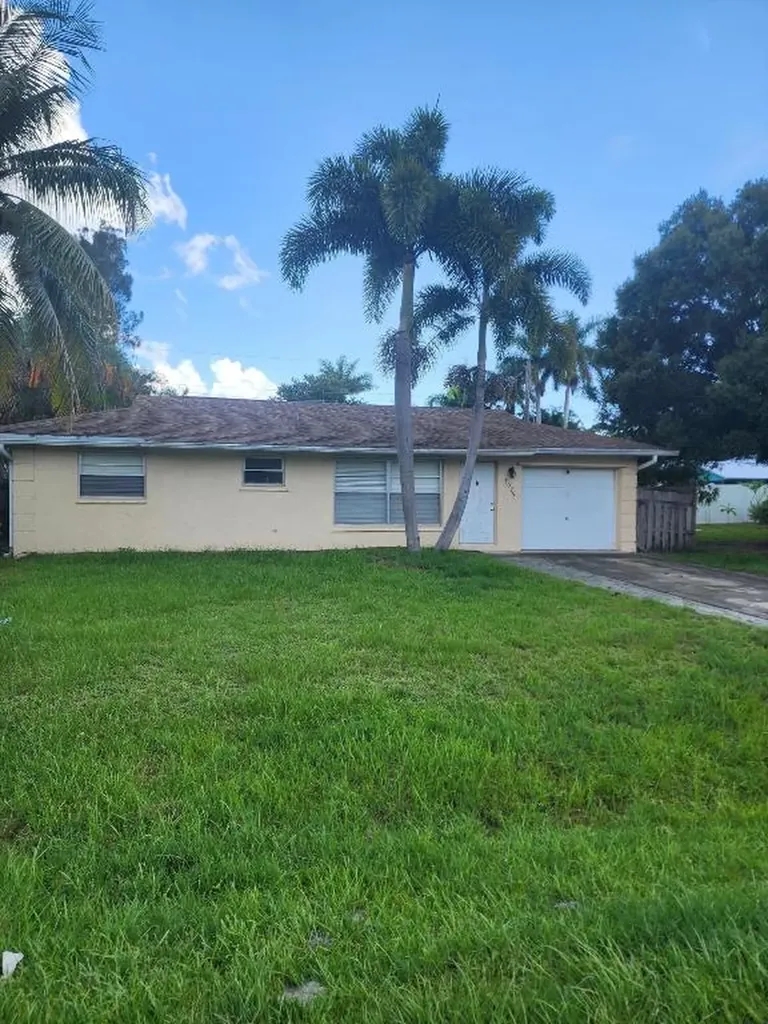 3079 SE Cypress Street Stuart FL 34997