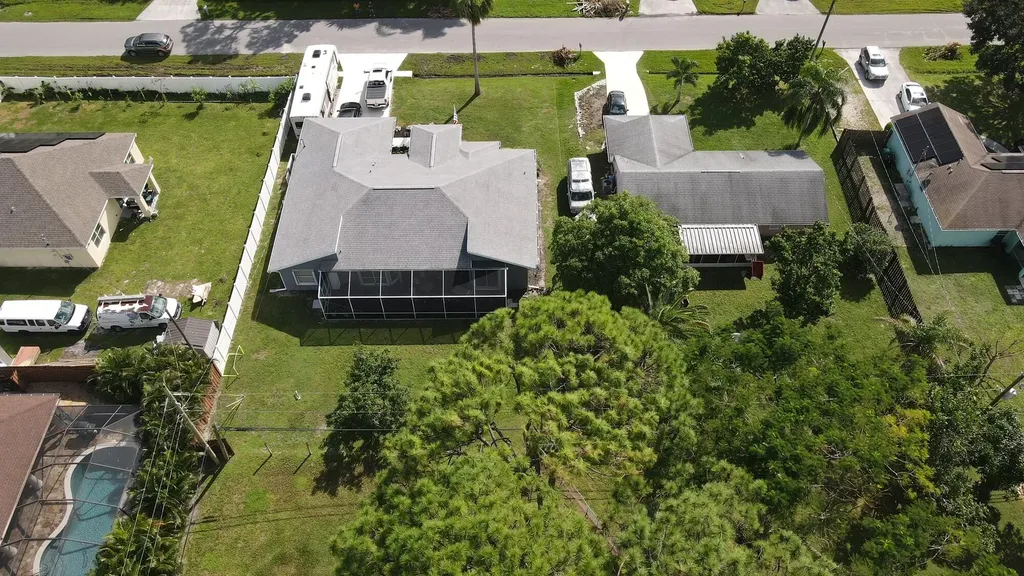 1211 SW Porter Road Port St Lucie FL 34953