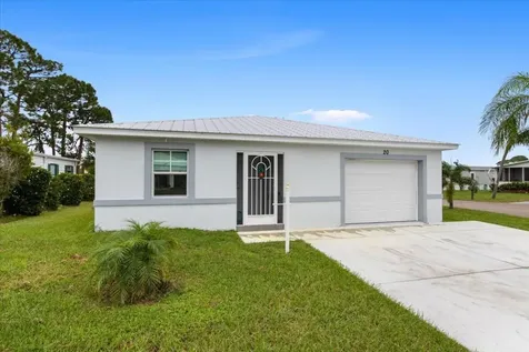 20 Flores Del Norte Fort Pierce FL 34951