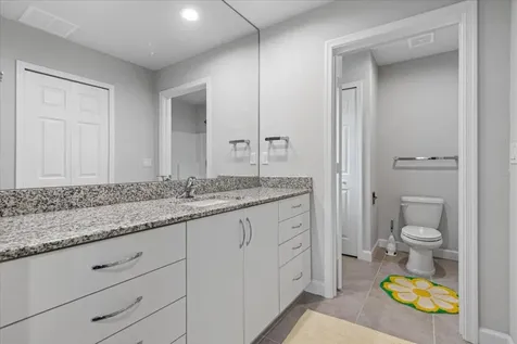 20 Flores Del Norte Fort Pierce FL 34951