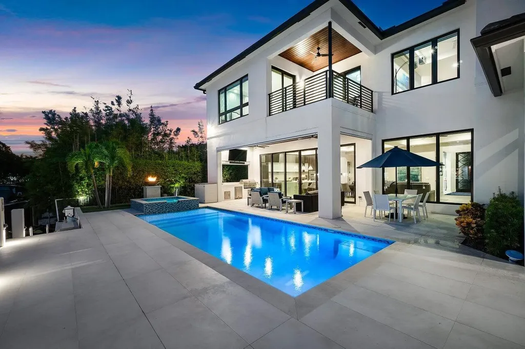 680 NE Marine Drive N Boca Raton FL 33431