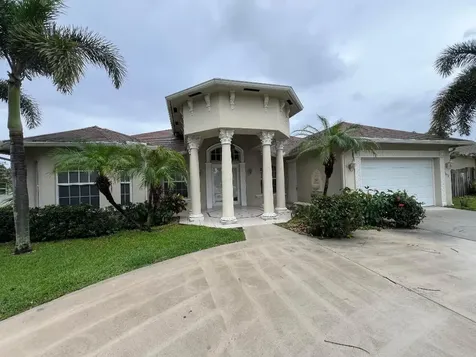 2622 SE Morningside Boulevard Port St Lucie FL 34952