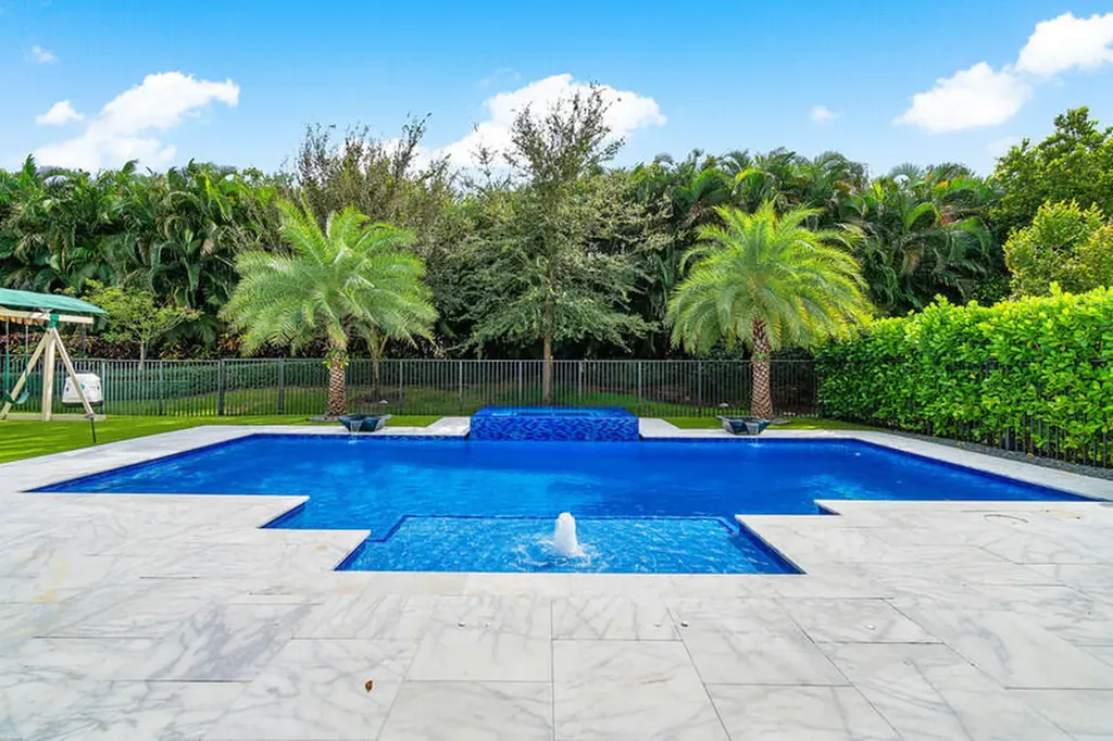 8808 Quiet Inlet Lane Boca Raton FL 33496