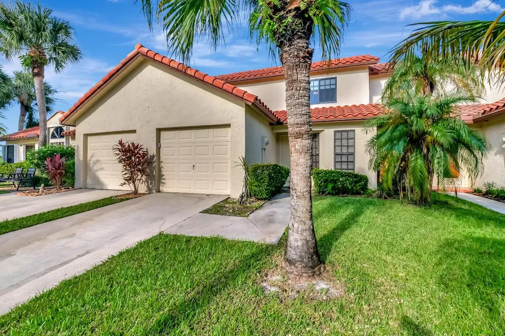 10321 Hidden Springs Court Boca Raton FL 33498