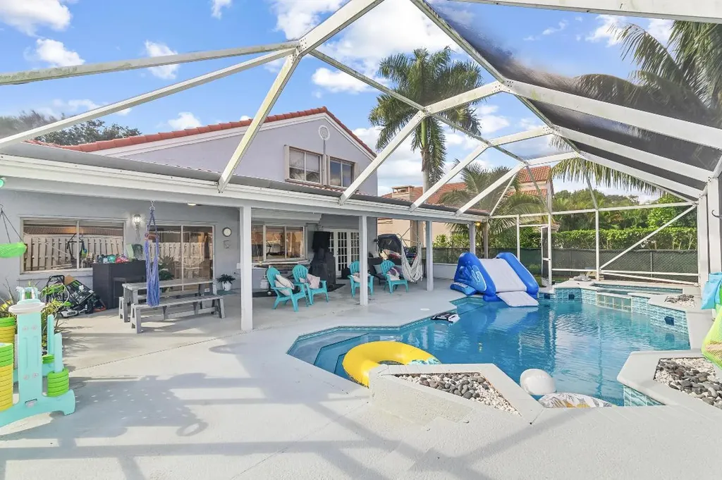 5721 NW 62nd Manor Parkland FL 33067