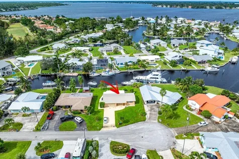 1709 SW Coxswain Place Palm City FL 34990