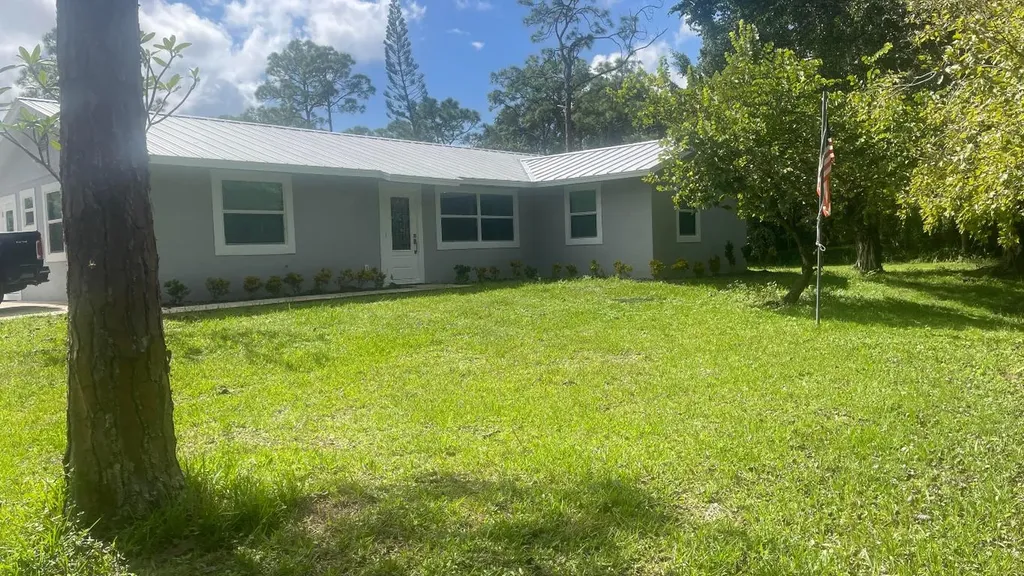 12398 66th Street N West Palm Beach FL 33412