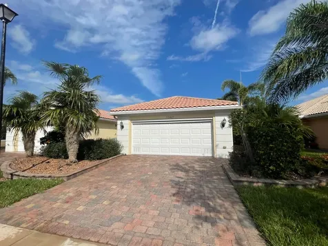 10421 SW Stratton Drive Port St Lucie FL 34987