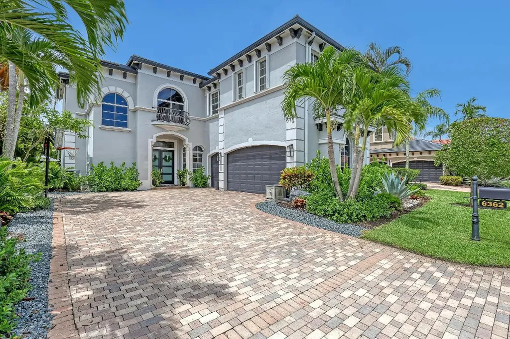 6362 Via Venetia N Delray Beach FL 33484