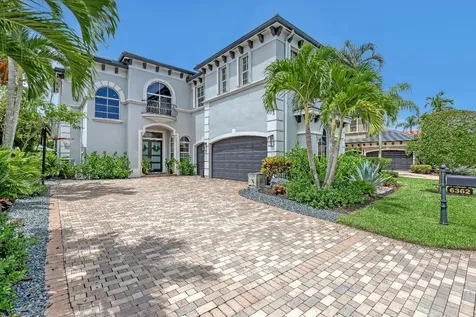 6362 Via Venetia N Delray Beach FL 33484