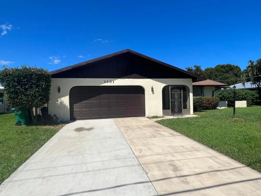 1301 SE Palm Beach Road Port St Lucie FL 34952