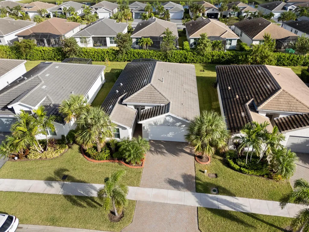 11413 SW Golden Mountain Way Port St Lucie FL 34987
