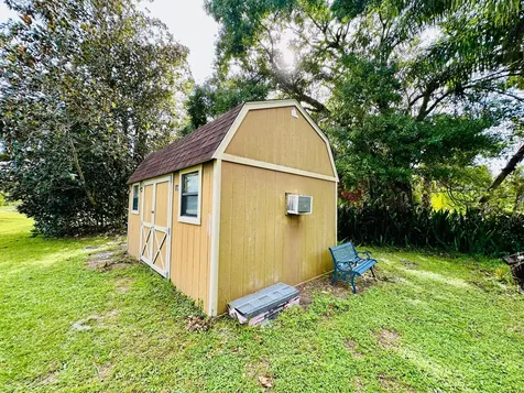 1104 SW 11th Street Okeechobee FL 34974