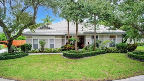 2773 Hampton Circle S Delray Beach FL 33445