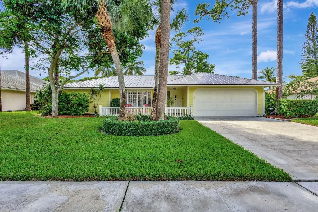 13617 Exotica Lane Wellington FL 33414