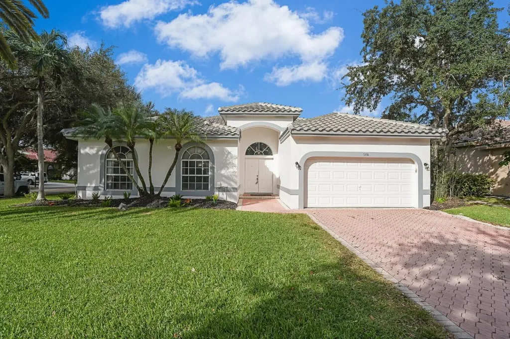 5308 NW 57th Terrace Coral Springs FL 33067