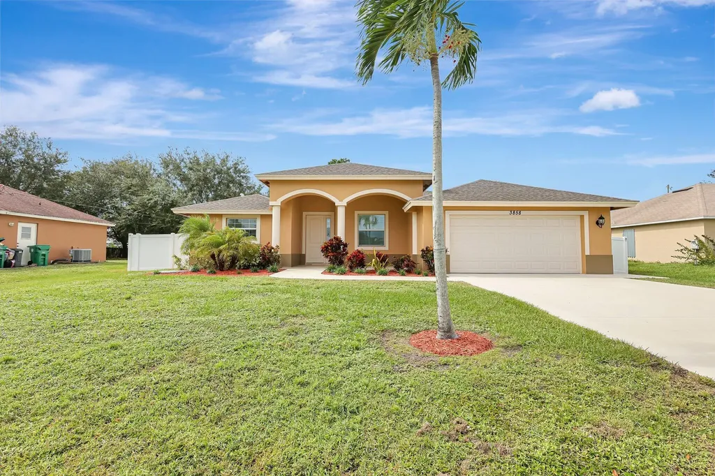 3858 SW Daisy Street Port St Lucie FL 34953