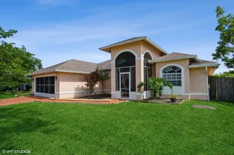 2341 SW Vale Street Port St Lucie FL 34953