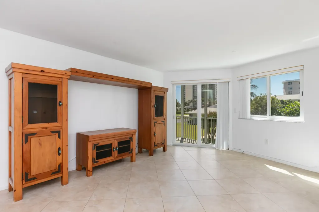 2700 Banyan Road Boca Raton FL 33432