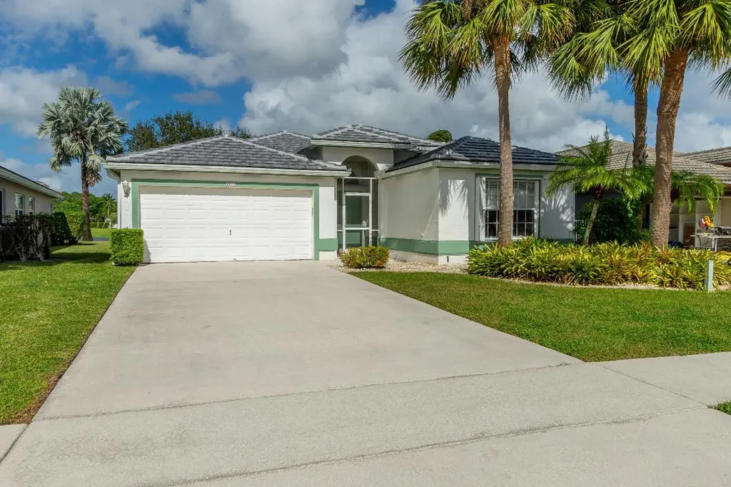 1621 Lakefield North Court Wellington FL 33414