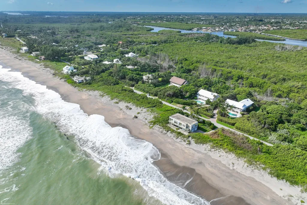 162 N Beach Road Jupiter Island FL 33455