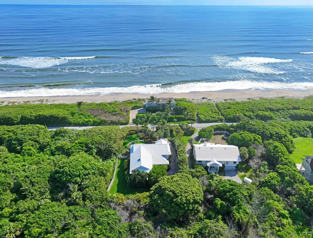 162 N Beach Road Jupiter Island FL 33455