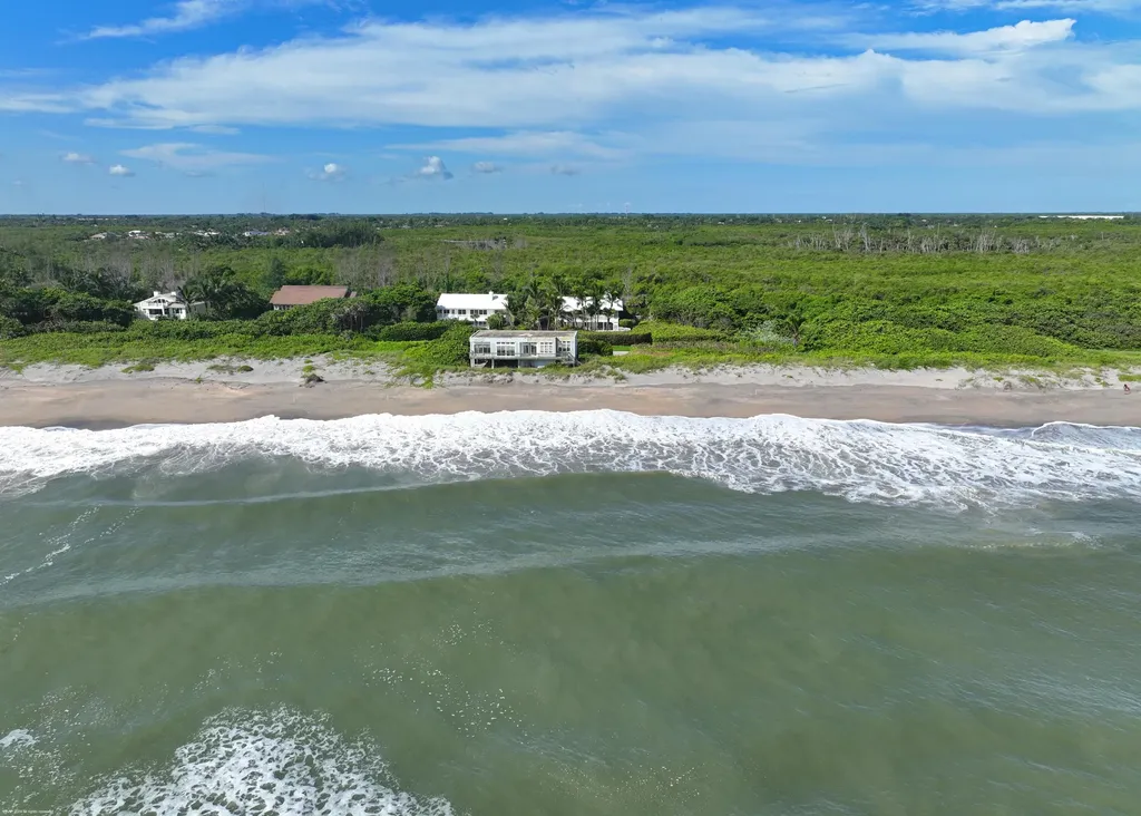 162 N Beach Road Jupiter Island FL 33455