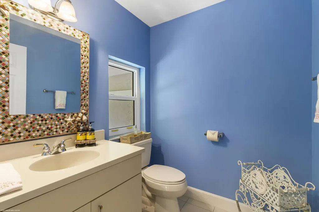 162 N Beach Road Jupiter Island FL 33455