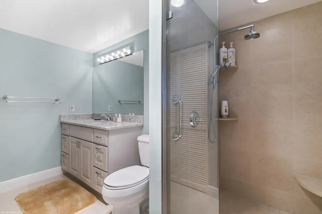162 N Beach Road Jupiter Island FL 33455
