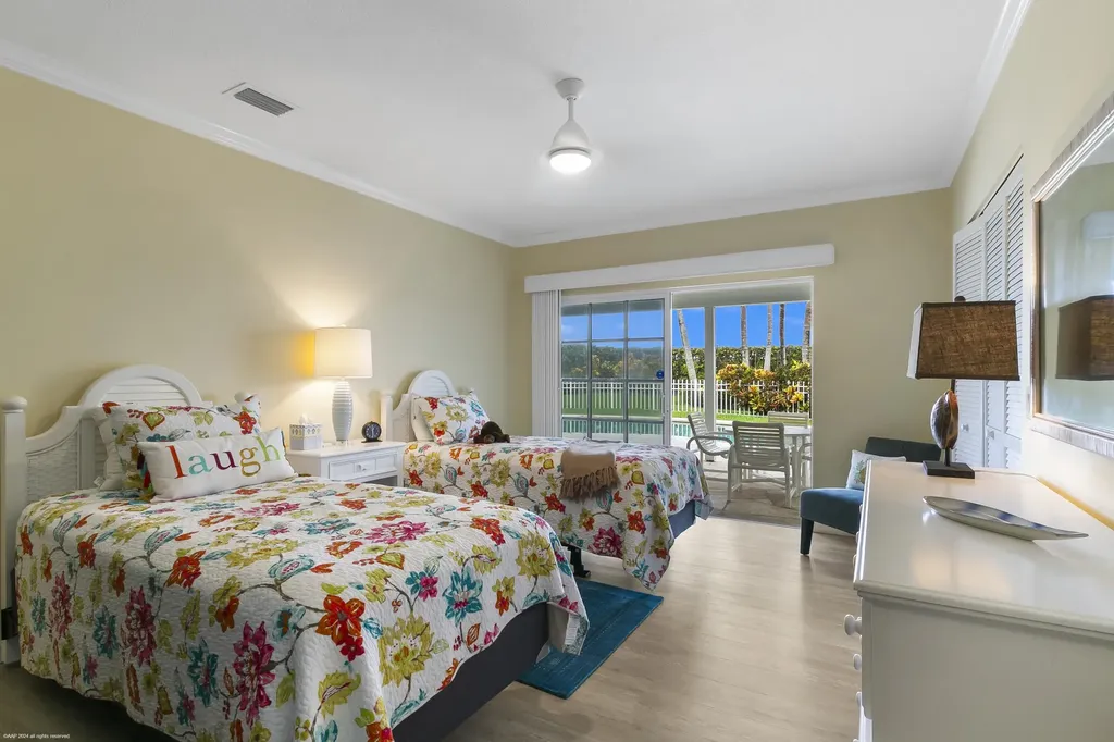 162 N Beach Road Jupiter Island FL 33455