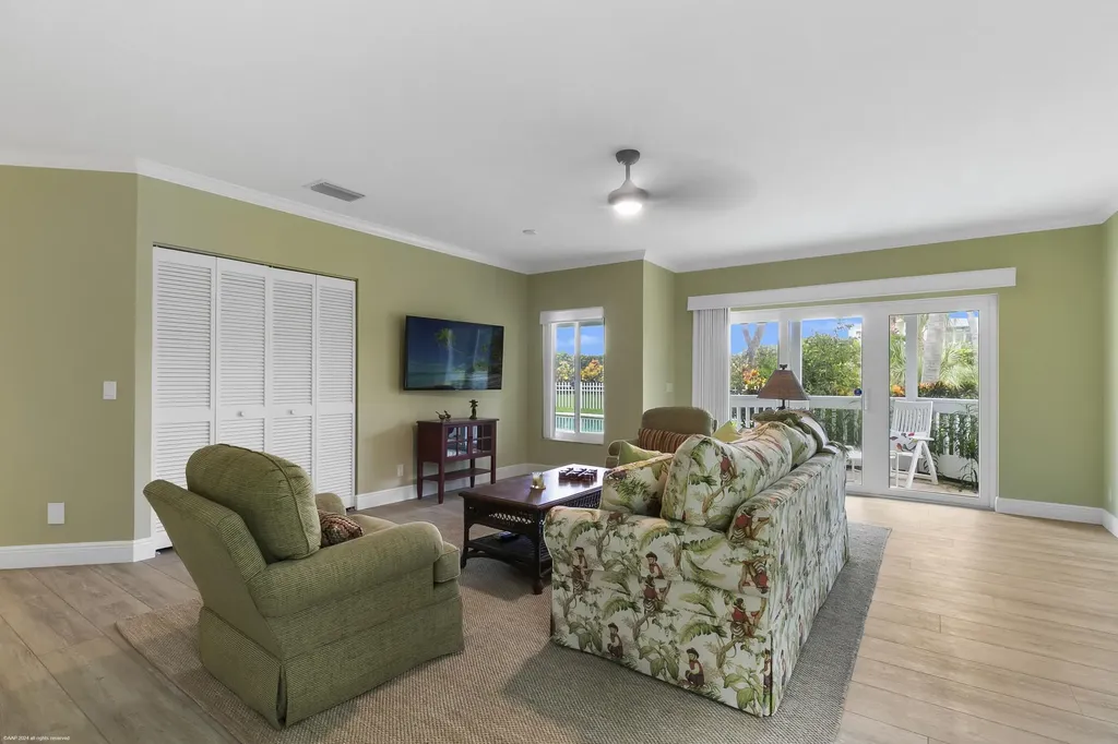 162 N Beach Road Jupiter Island FL 33455